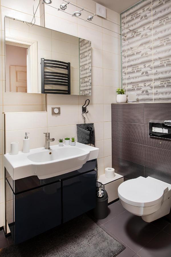 Movie Apartment Jezyce 波兹南 外观 照片